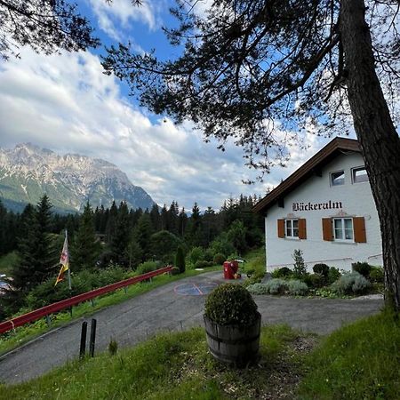 Baeckeralm - B&B 16 + Mittenwald Exterior photo