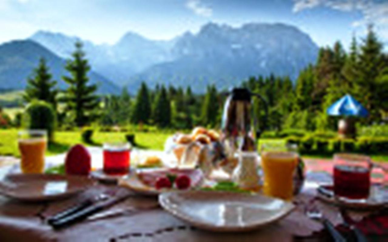 Baeckeralm - B&B 16 + Mittenwald Exterior photo