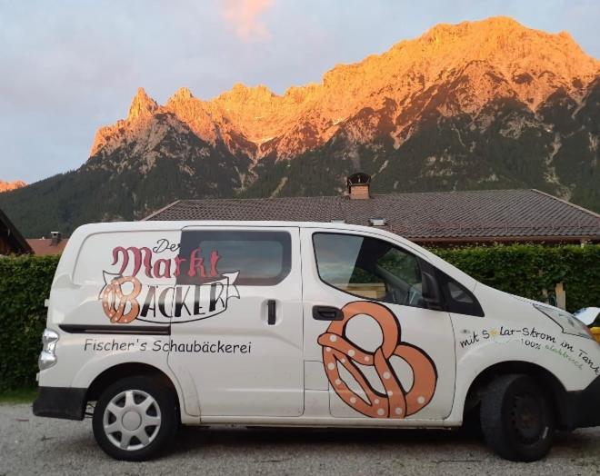 Baeckeralm - B&B 16 + Mittenwald Exterior photo