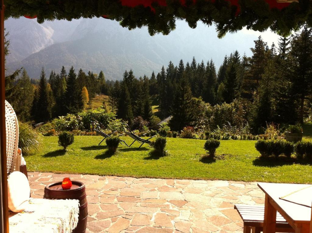 Baeckeralm - B&B 16 + Mittenwald Exterior photo