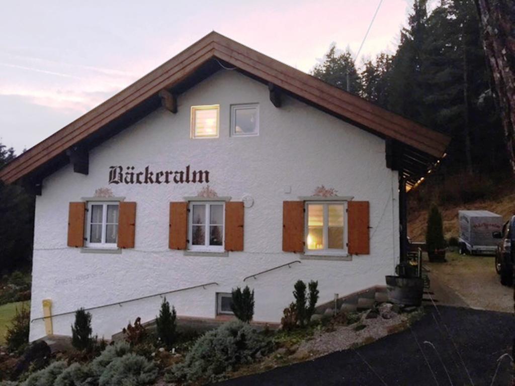 Baeckeralm - B&B 16 + Mittenwald Exterior photo